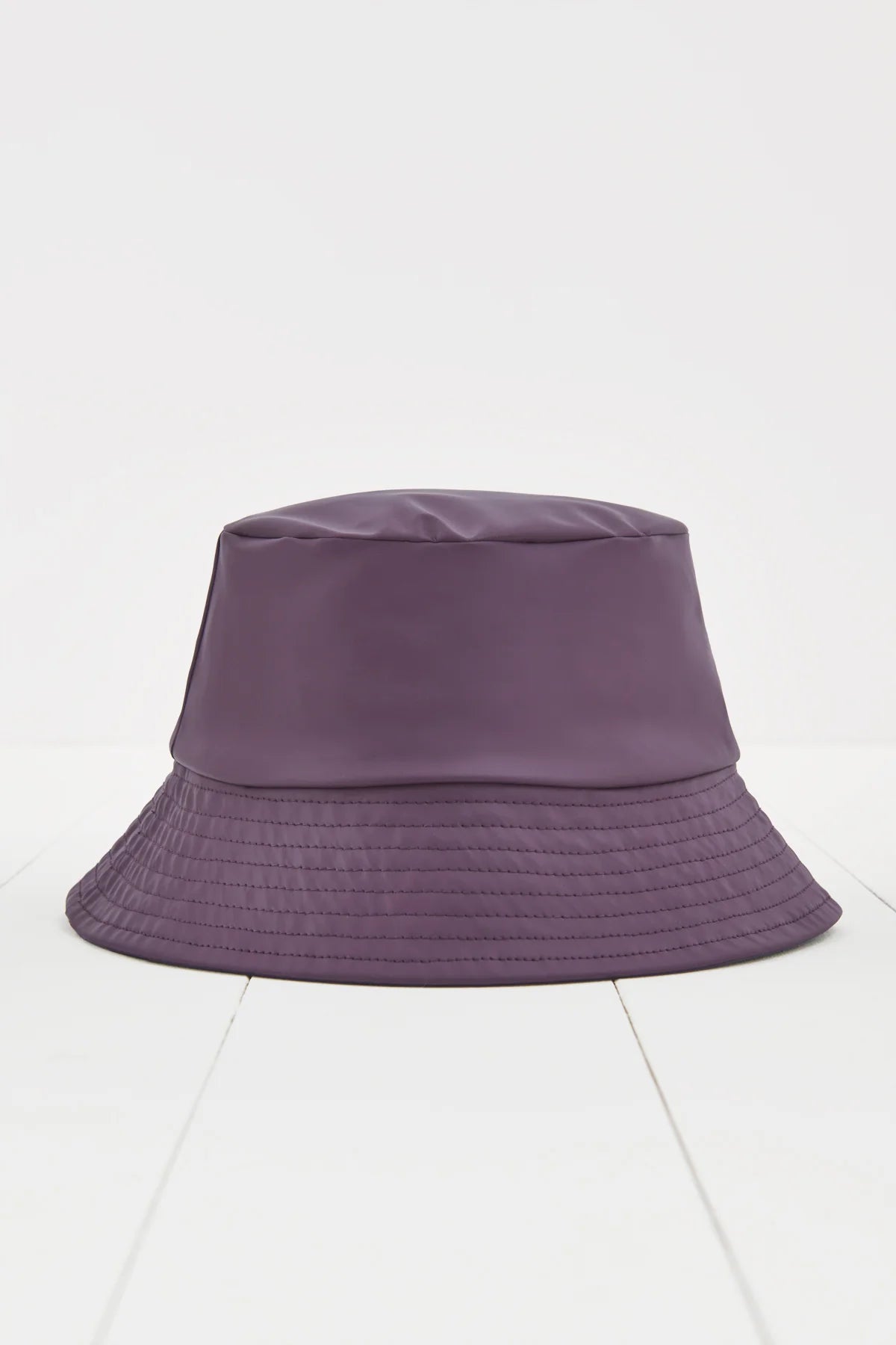 Amethyst rain hat