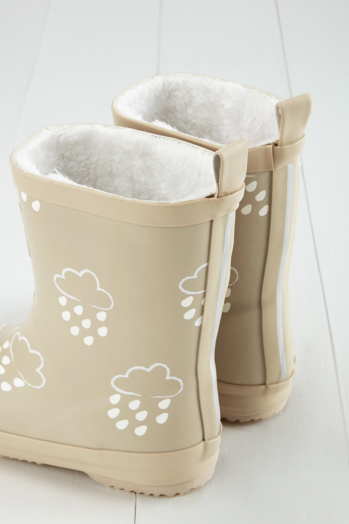 Children's rubber boots sand
