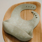 Silicone bib – flowers