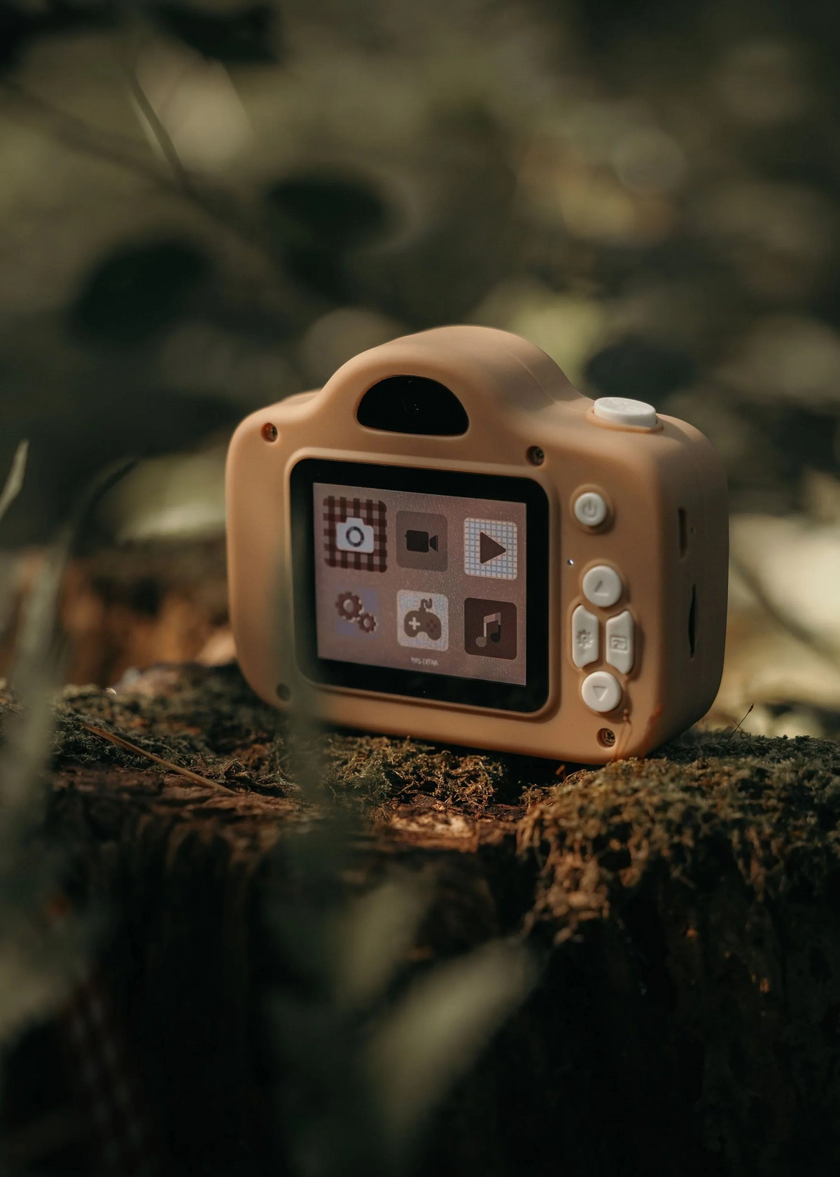 Kids' peanut camera